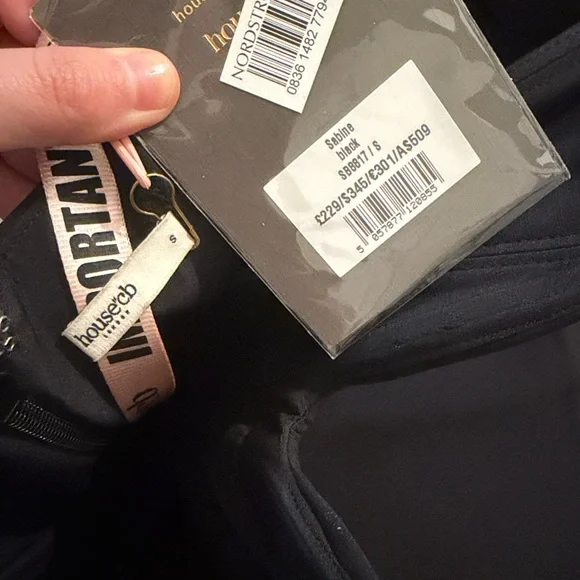 House of CB Sabine Black Crepe strapless corset dress - Picture 15 of 16